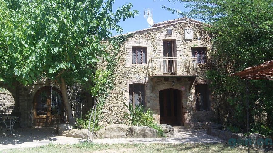 MASIA EN CISTELLA, ALT EMPORDÀ. CASA PRINCIPAL Y 2 CASAS ANEXAS - Foto 1