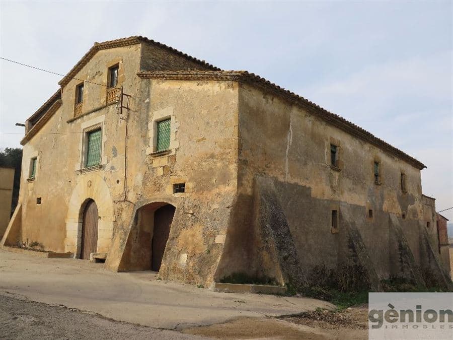 MASIA EN EL BAIX EMPORDÀ, LA BISBAL D’EMPORDÀ. CONSTRUCCIÓN GEUNINA - Foto 1