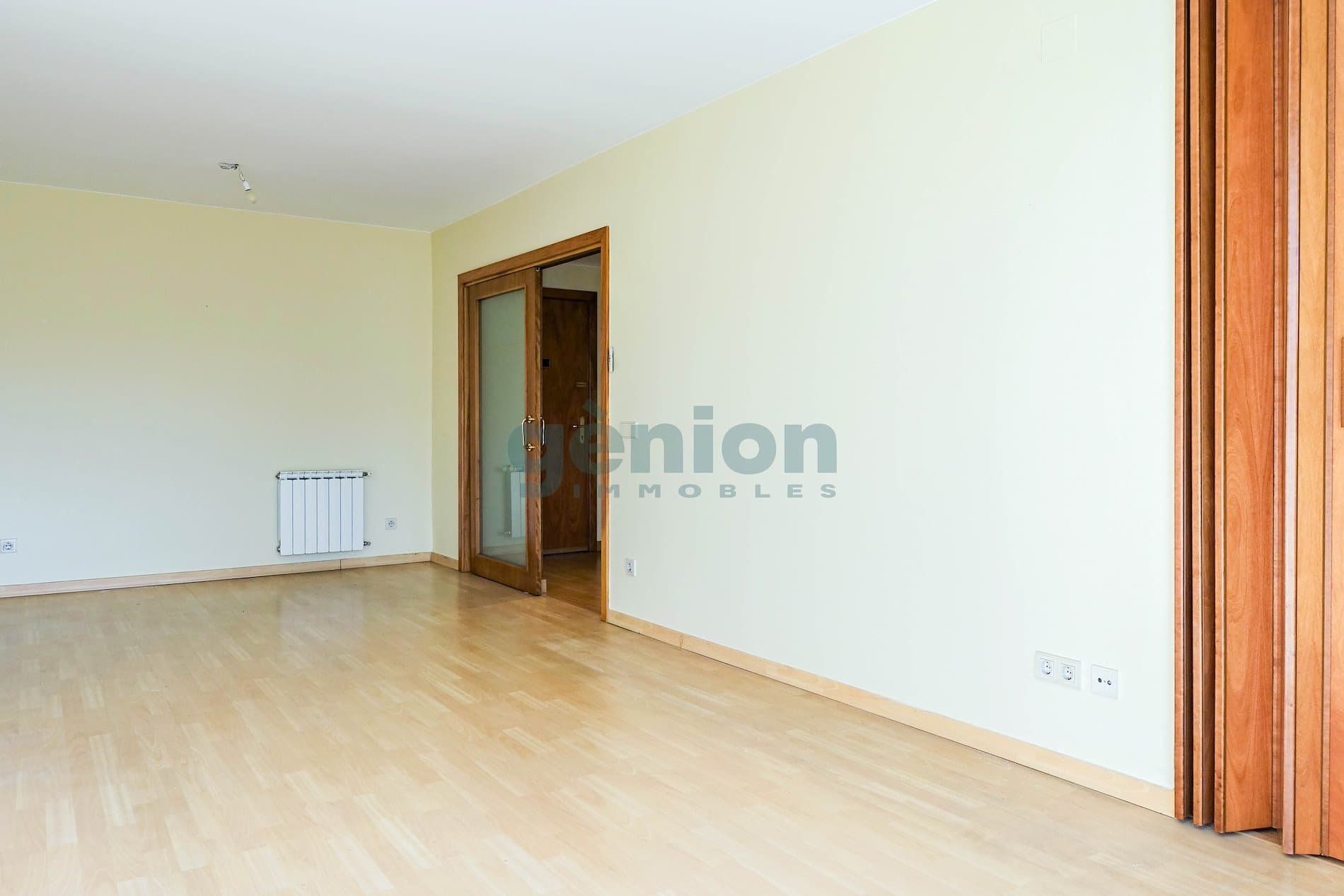 PISO DE 2 HABITACIONES GRANDES EN PLENO CENTRO DE GIRONA. 80M² Y 15M² DE TERRAZA - Foto 4