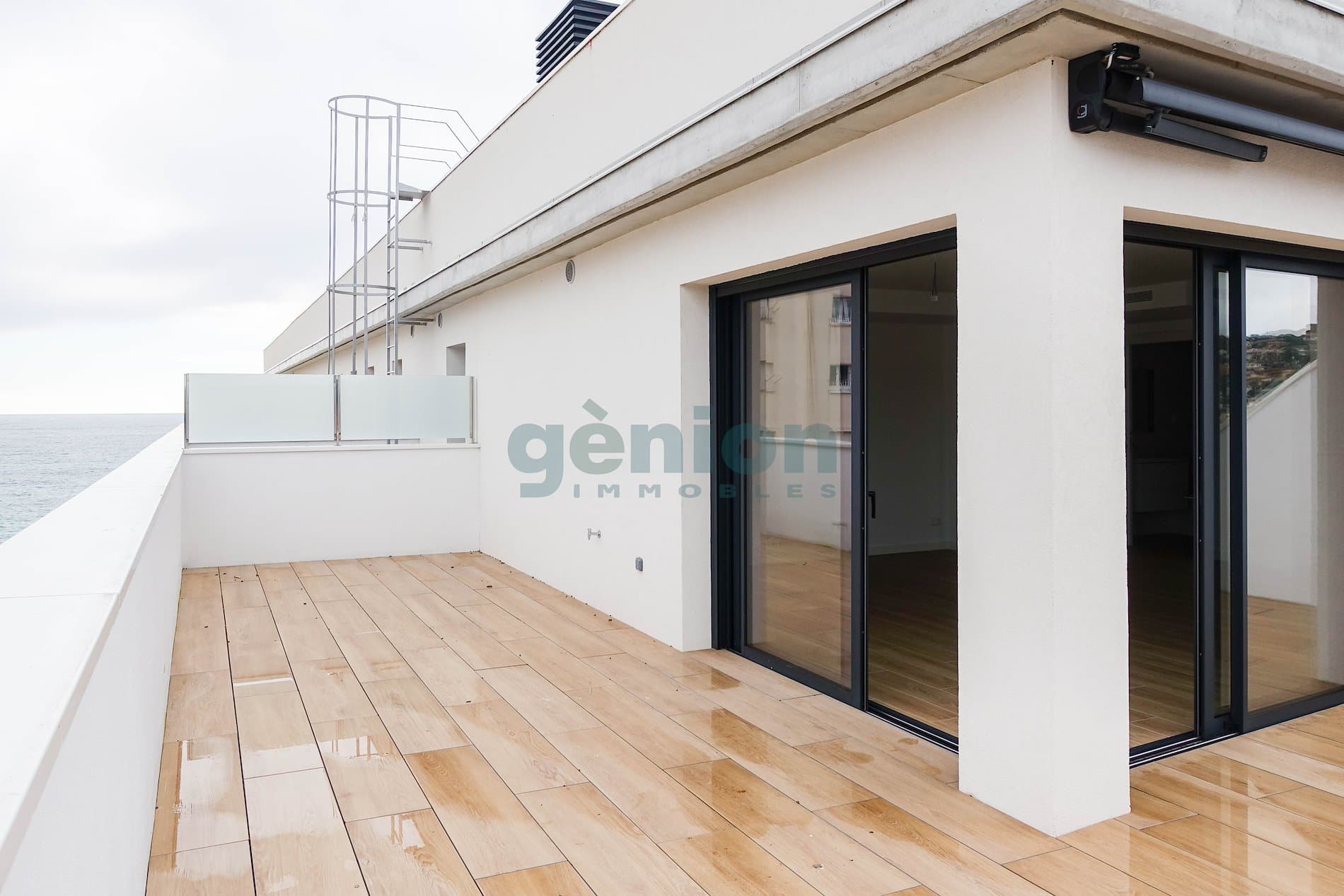 ÁTICOS DÚPLEX DE OBRA NUEVA, PRIMERA LÍNEA DE MAR EN SANT ANTONI DE CALONGE - Foto 5