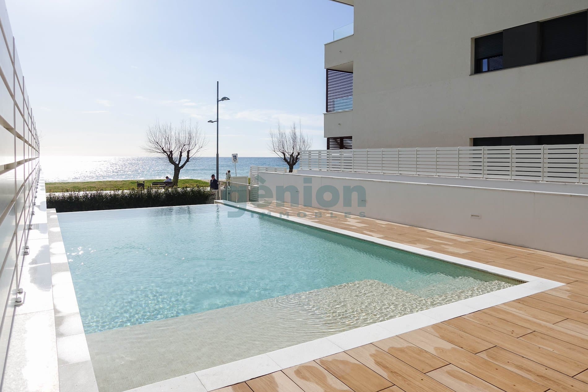 PISO DE OBRA NUEVA FRENTE AL MAR EN SANT ANTONI DE CALONGE - Foto 1