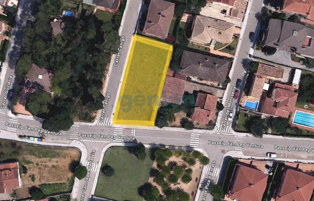 PARCELA RESIDENCIAL ESQUINERA DE 751,63M², EN FORNELLS DE LA SELVA - Foto 1