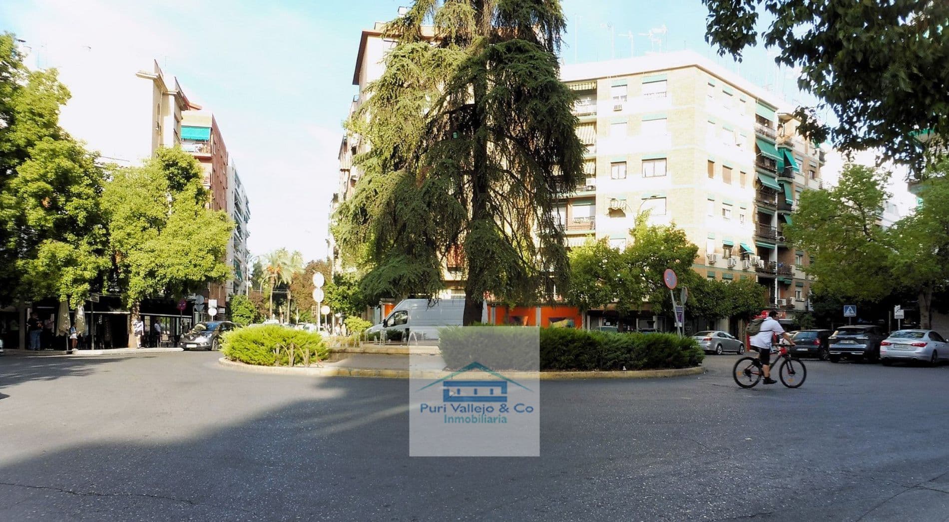 Oportunidad en Ciudad Jardín, Piso de 3 hab. y 2 baños con ascensor. - Foto 1