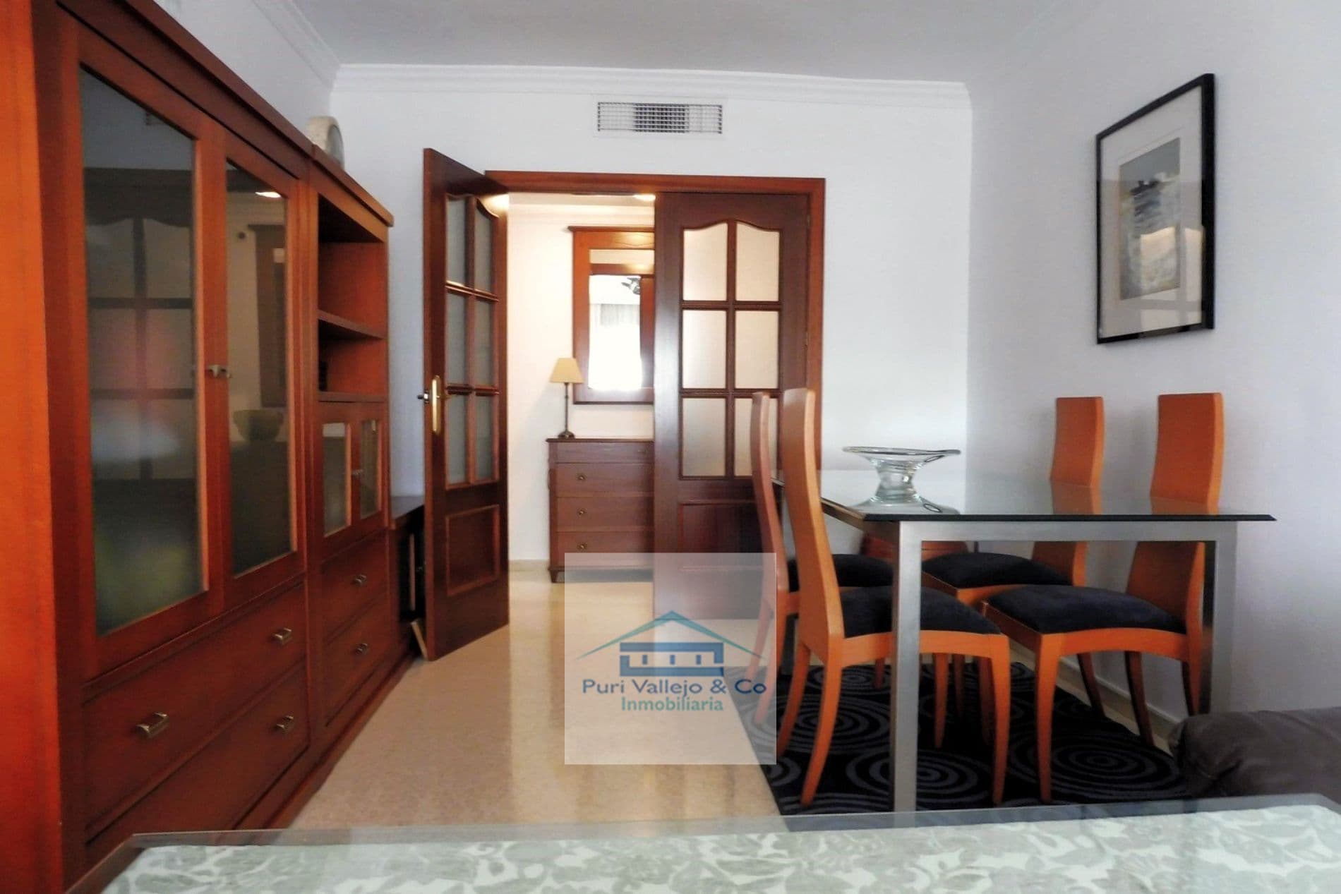 Alquiler en edificio de reciente construcción con vistas despejadas. - Foto 2