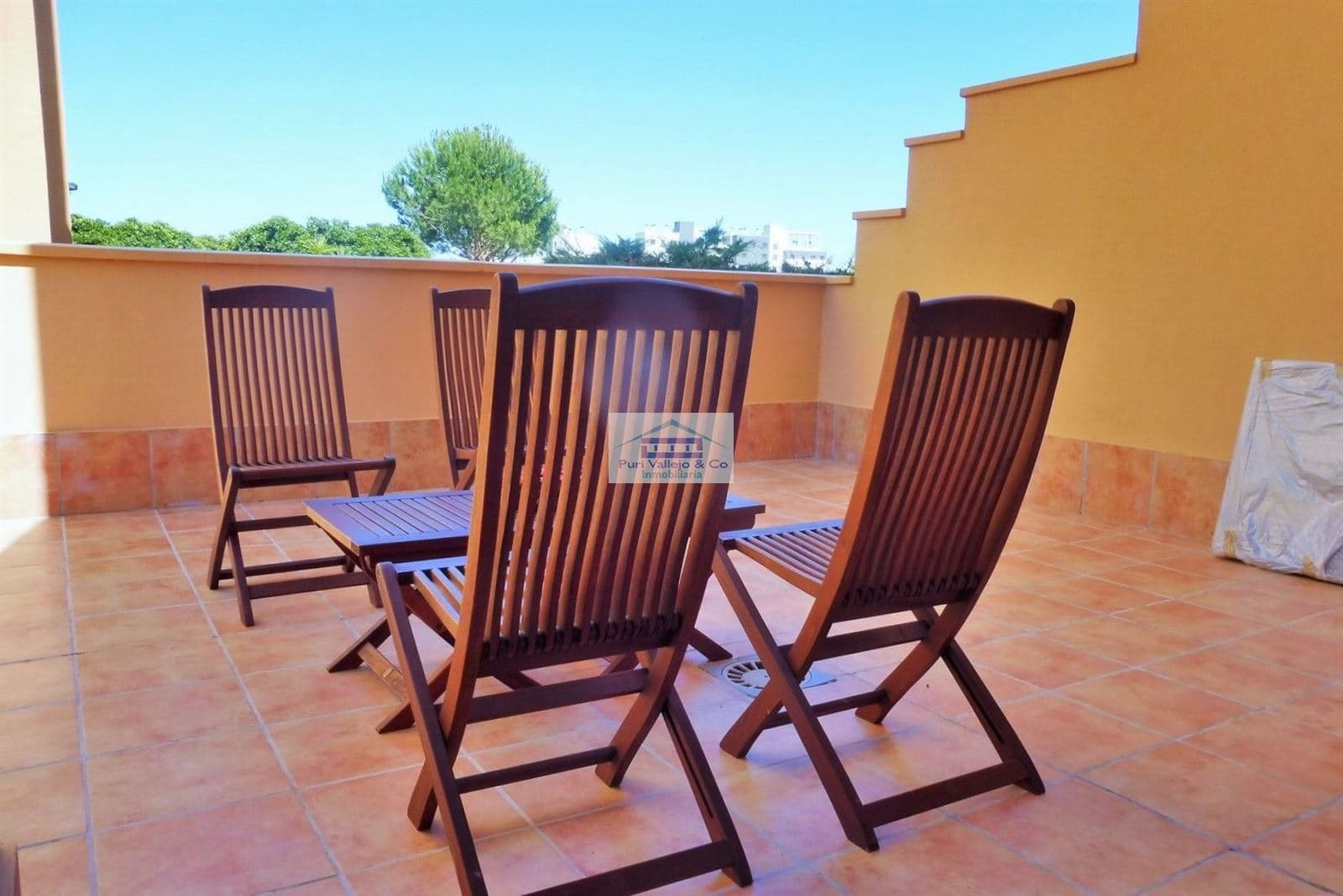 Apartamento en 1ª línea de Playa. - Foto 3