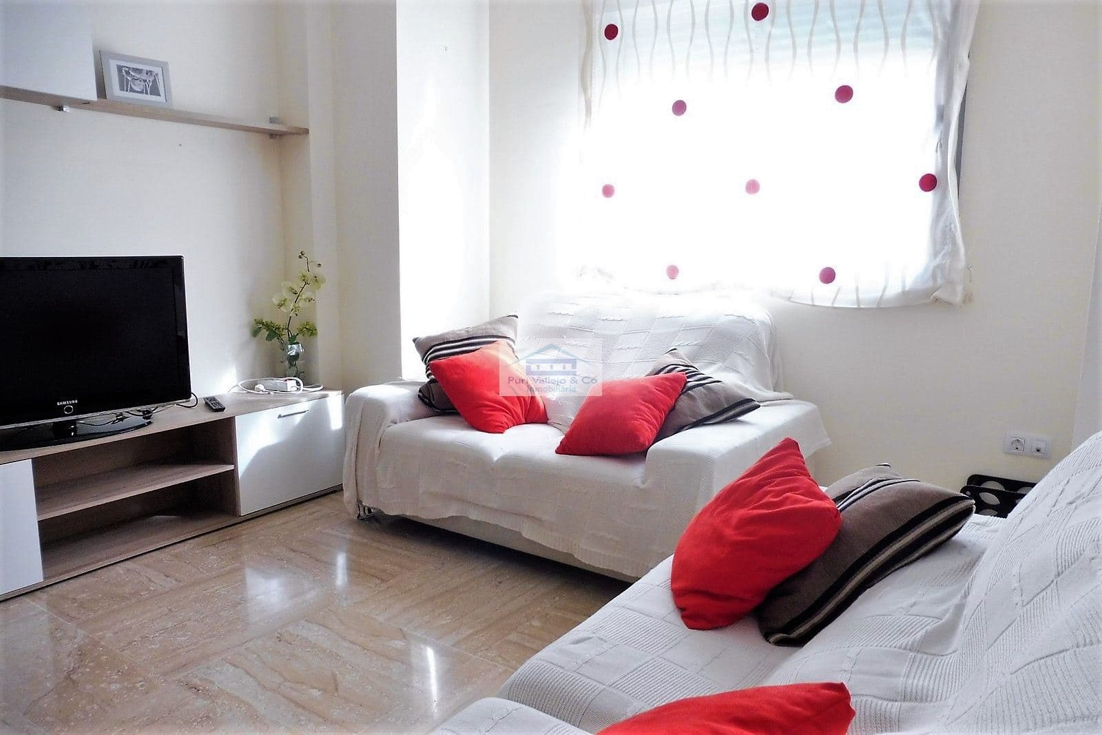 Edificio de reciente construcción. Alquiler amueblado. - Foto 5