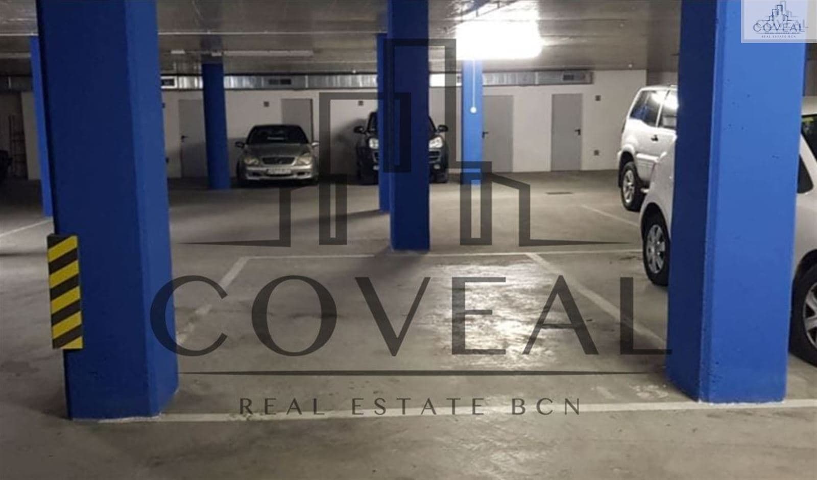 Amplia plaza de parking en el centro de Mataró - Foto 3