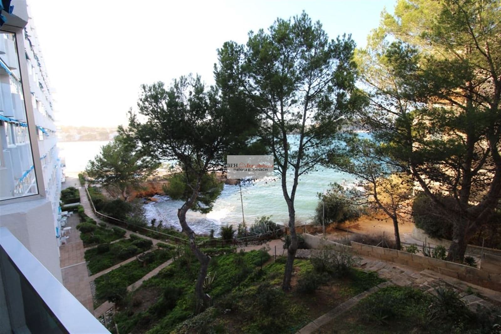 APARTAMENTO VISTAS AL MAR CON PISCINA - Foto 2