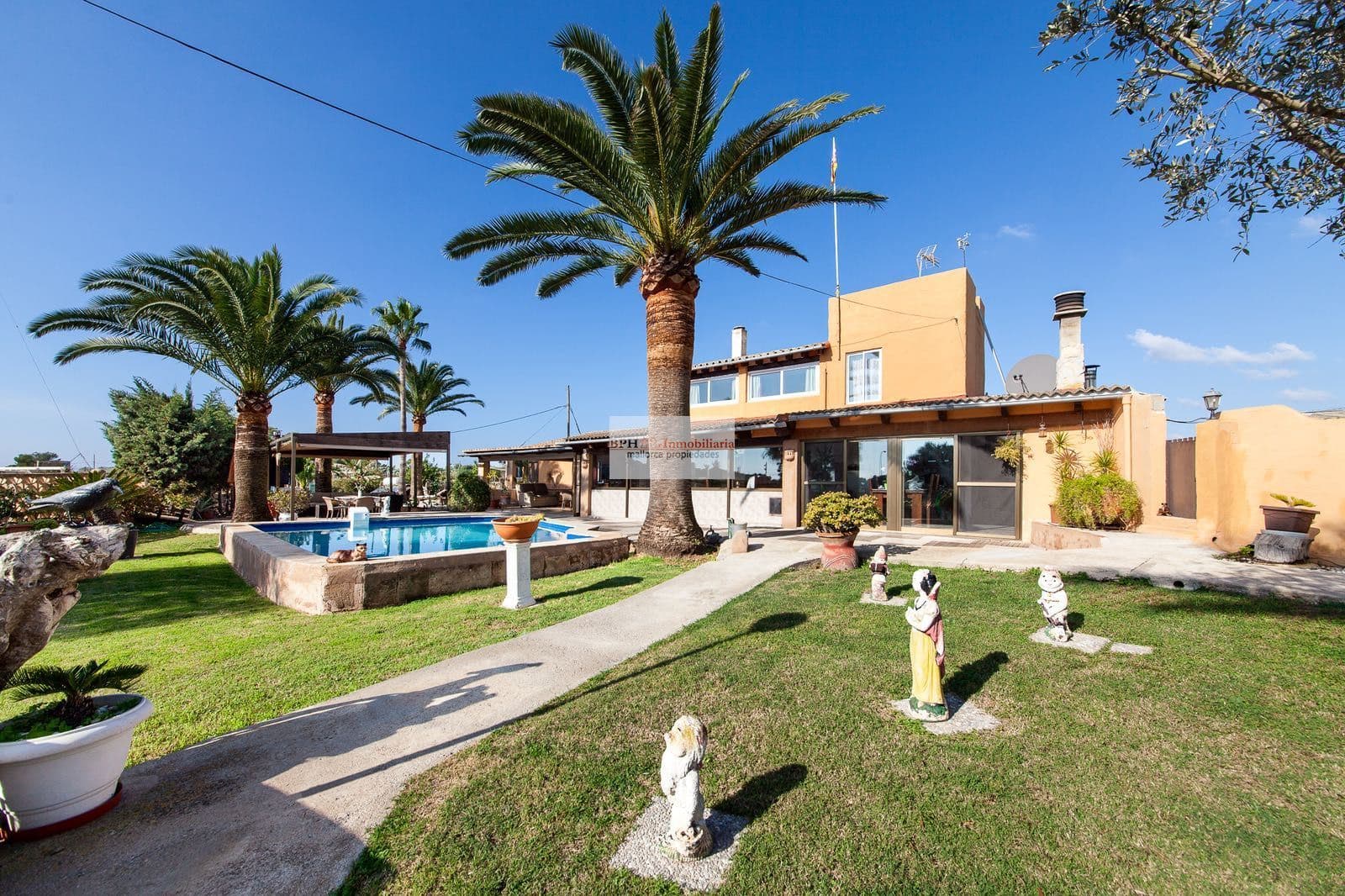 ESPLÉNDIDA FINCA EN LA COLONIA DE SANT JORDI CON LICENCIA VACACIONAL - Foto 2