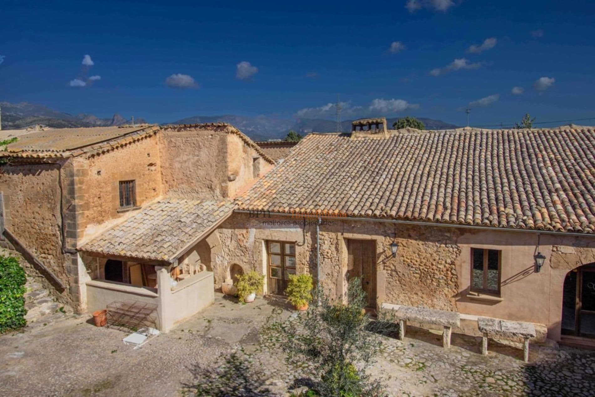 RUSTICA POSESIÓN HISTORICA - Foto 5