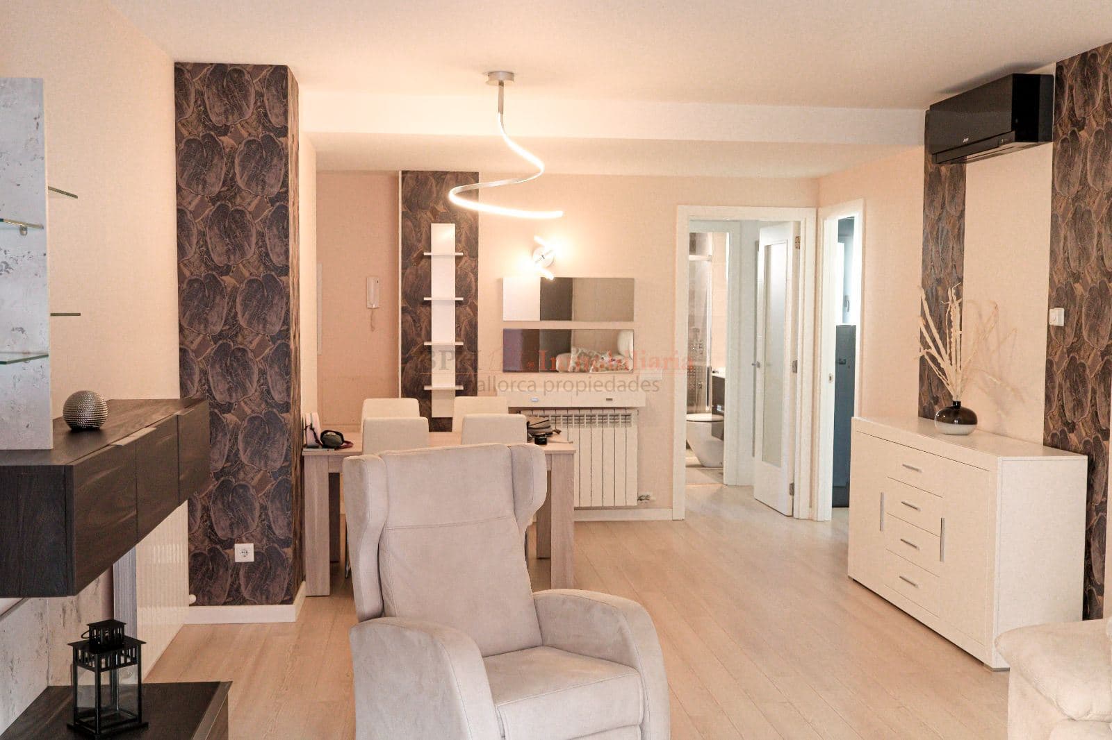 PISO DE LUJO ZONA BLANQUERNA CON PARKING - Foto 3