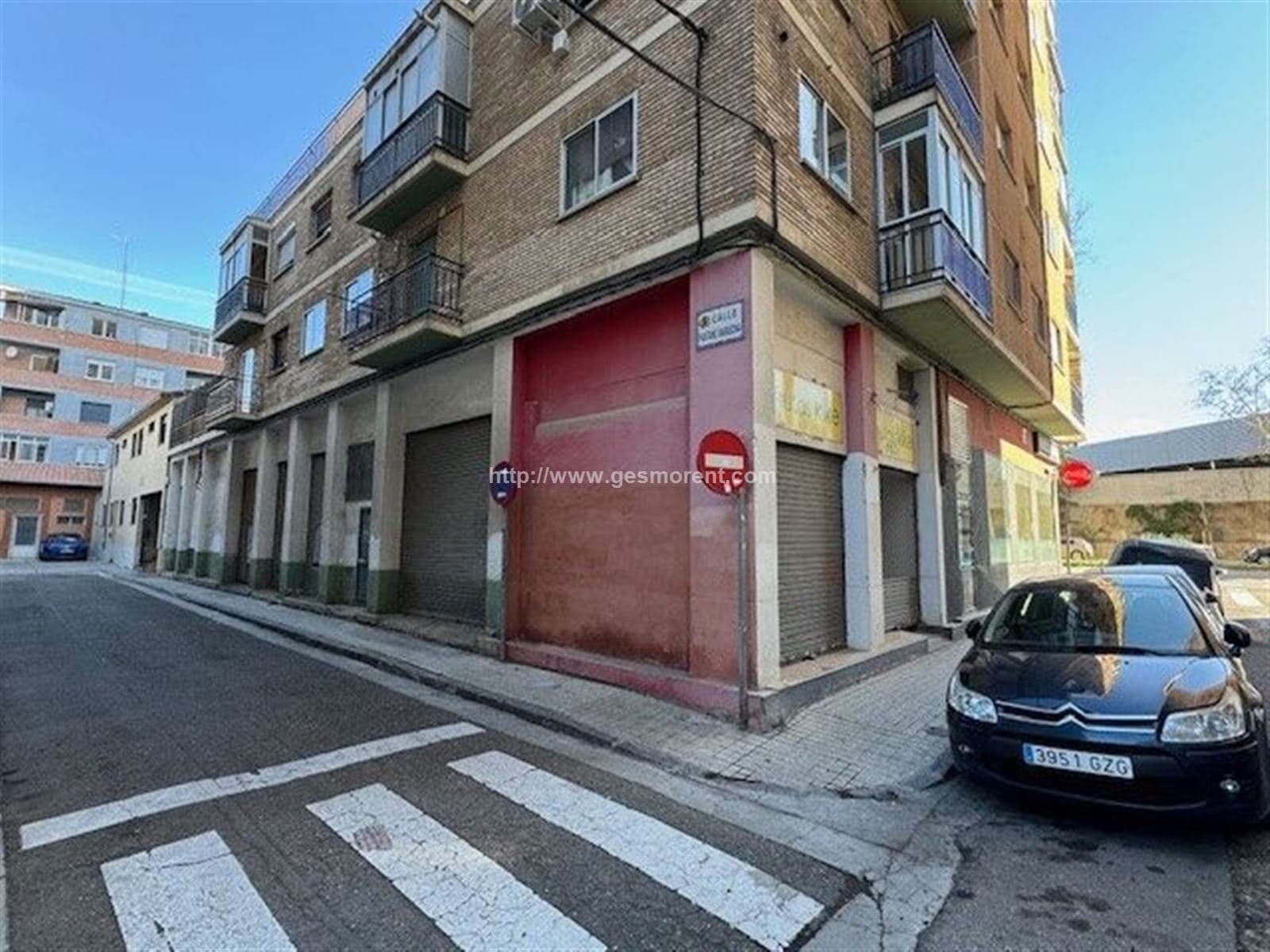 LOCAL EN ALQUILER/VENTA EN PICARRAL ZARAGOZA - Foto 3