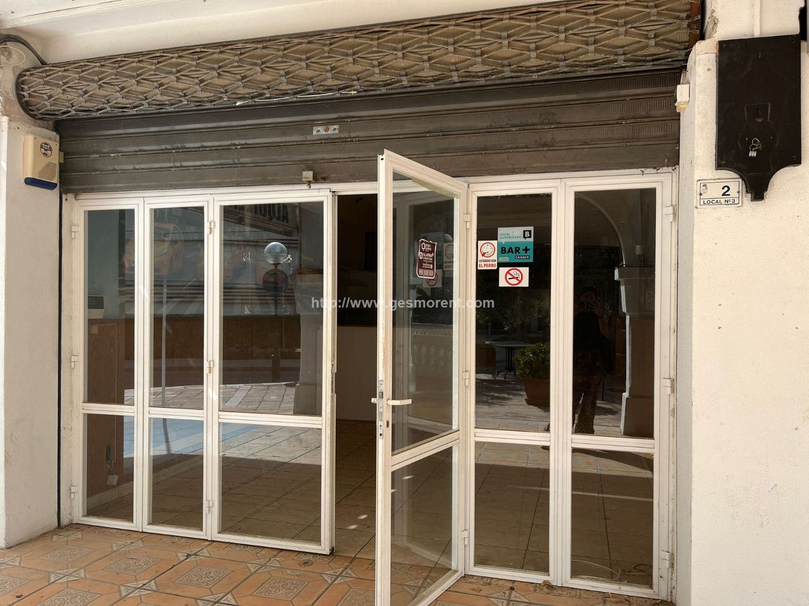 LOCAL EN VENTA EN SANTA PONSA - Foto 1