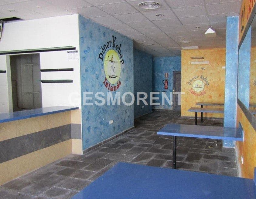 LOCAL EN VENTA FRENTE AL PUERTO DE CIUTADELLA DE MENORCA - Foto 4