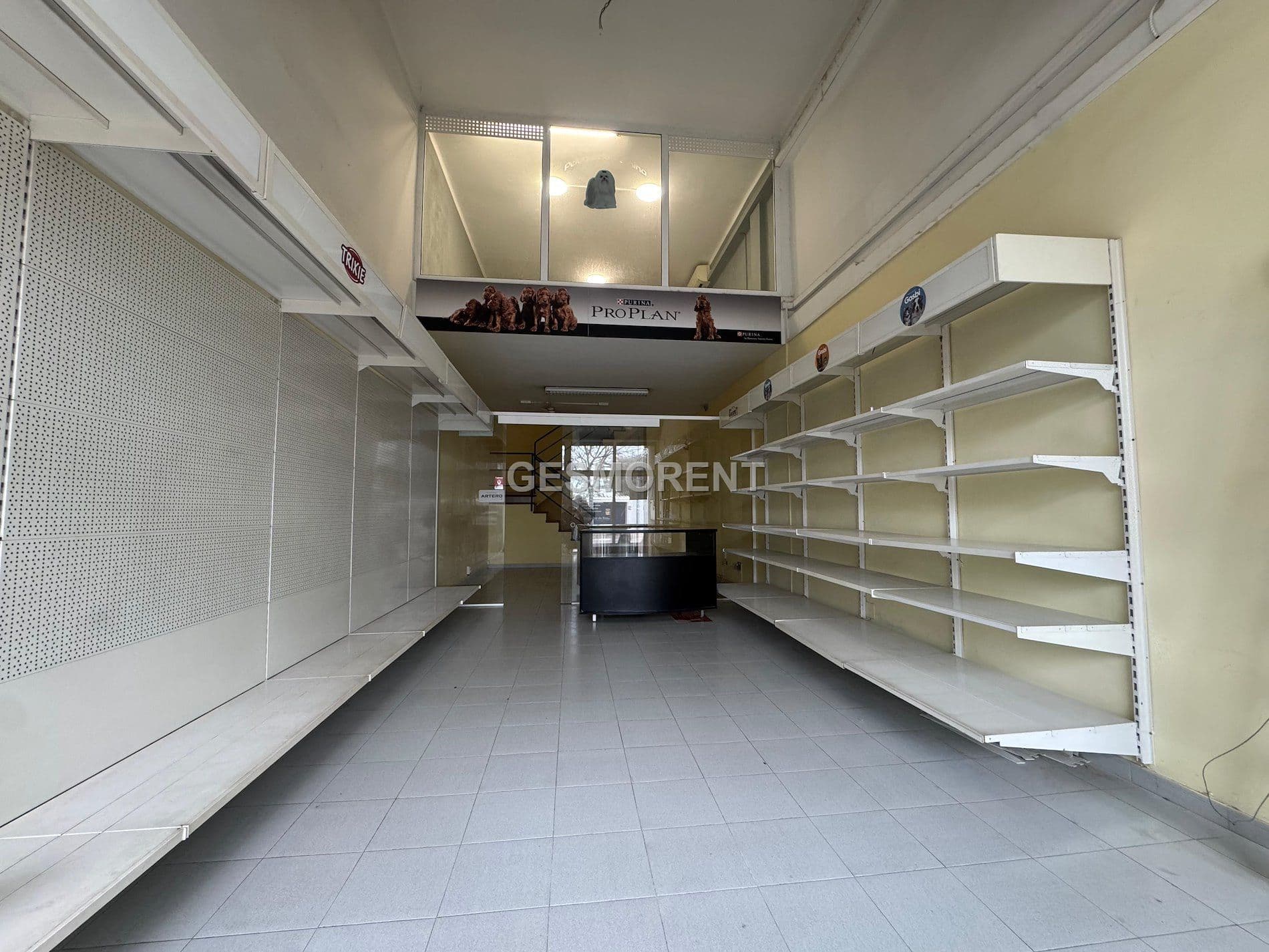 LOCAL EN ALQUILER EN CAS CATALÀ / ILLETAS - Foto 1