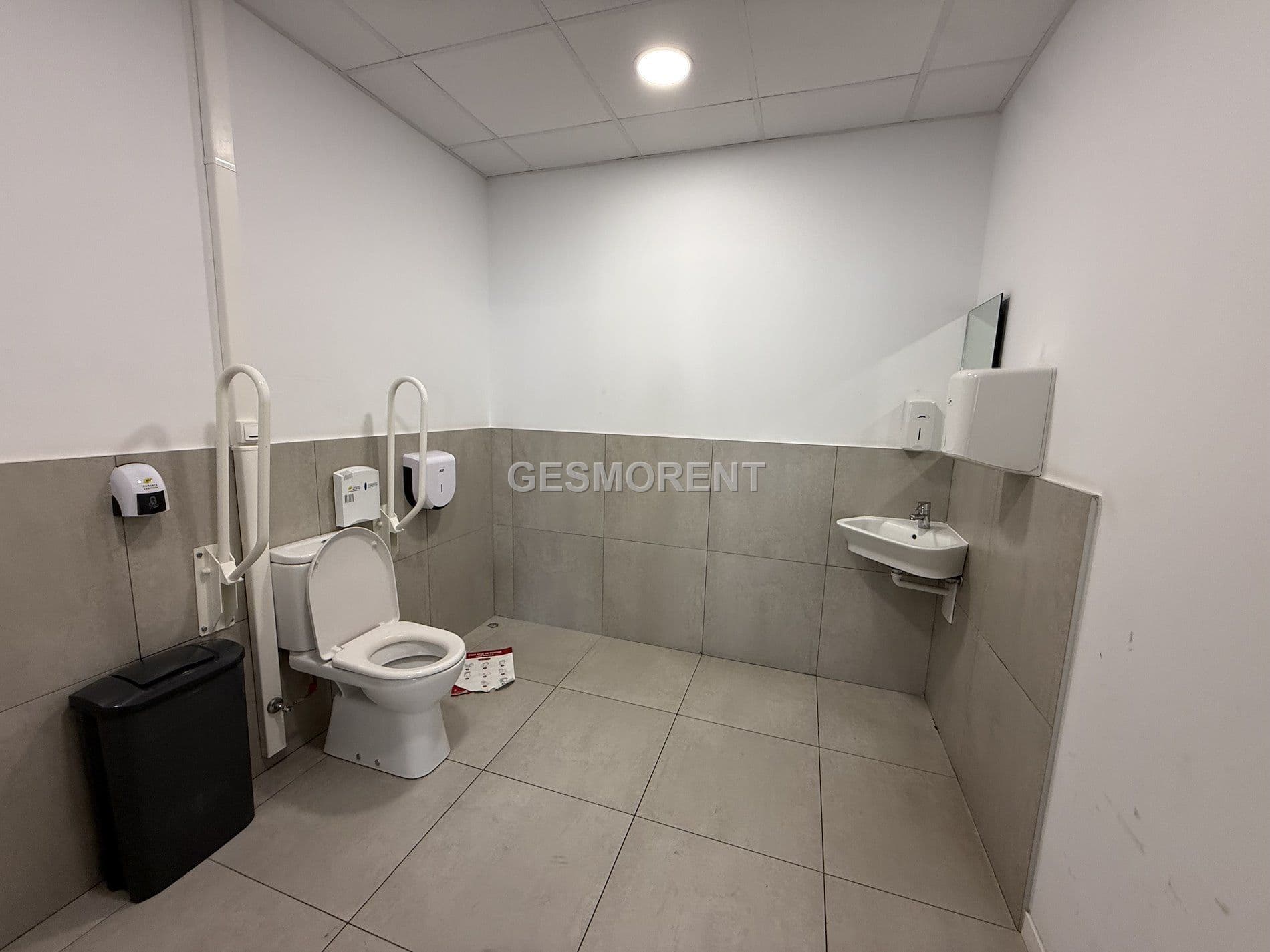 LOCAL COMERCIAL EN ALQUILER EN EL POLIGONO SON CASTELLO - Foto 3