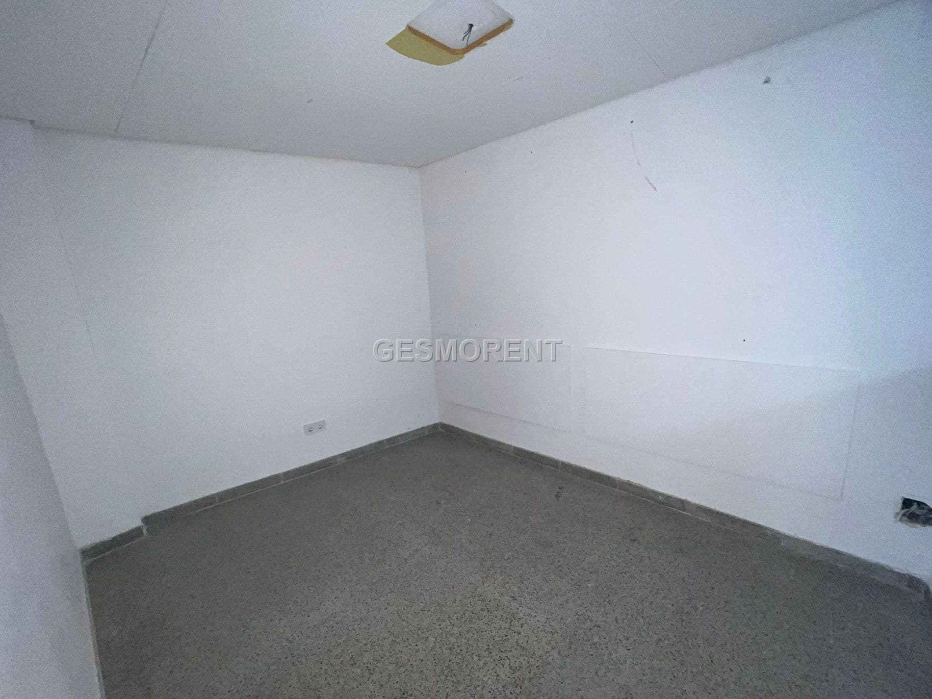 LOCAL EN ALQUILER Y VENTA EN SANTA CATALINA - Foto 5