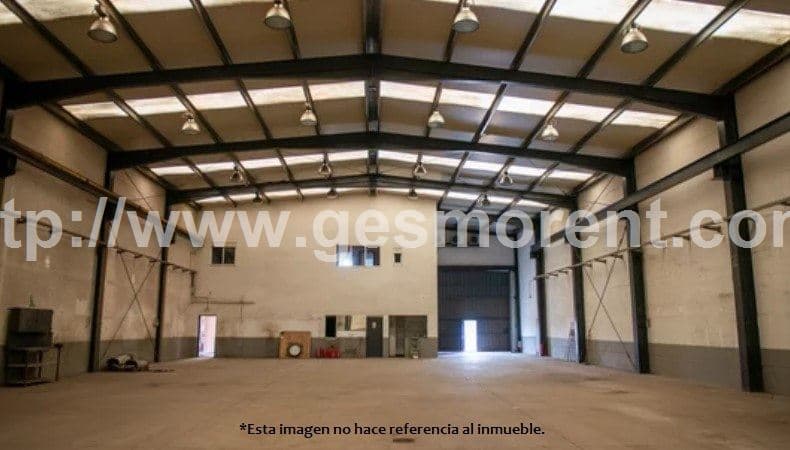 NAVE EN VENTA EN EL PRAT DE LLOBREGAT - Foto 3