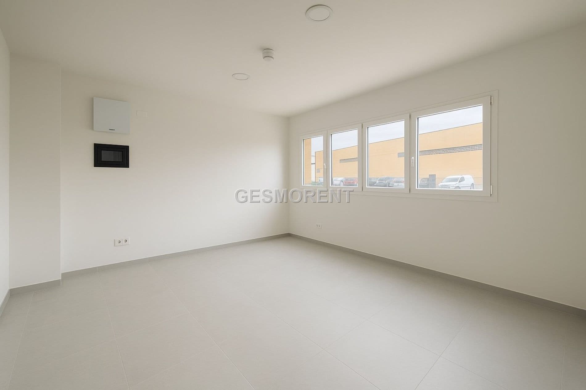 NAVE EN ALQUILER EN EL POLÍGONO DE MARRATXÍ - Foto 5