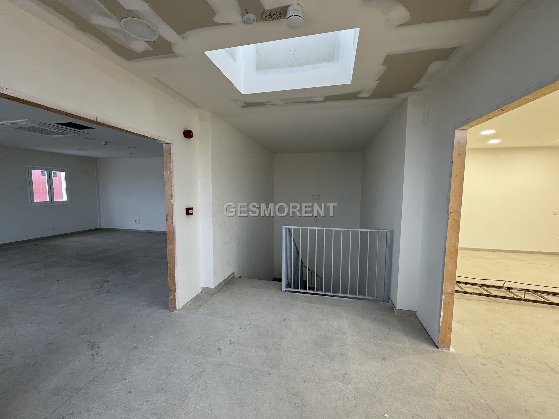 NAVE EN ALQUILER EN EL POLÍGONO DE MARRATXÍ - Foto 4