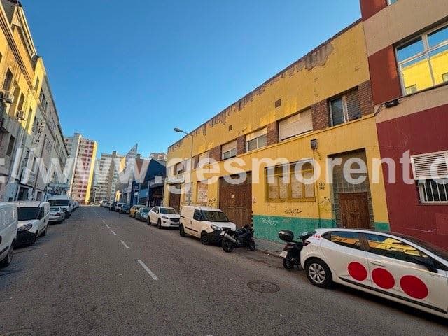 NAVE EN VENTA EN HOSPITALET DE LLOBREGAT - Foto 4