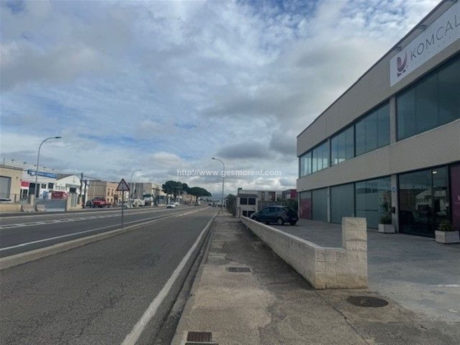 NAVE EN VENTA EN POLÍGONO DE VALLS - Foto 3