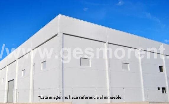 CONJUNTO DE NAVES EN VENTA EN TERRASSA - Foto 1