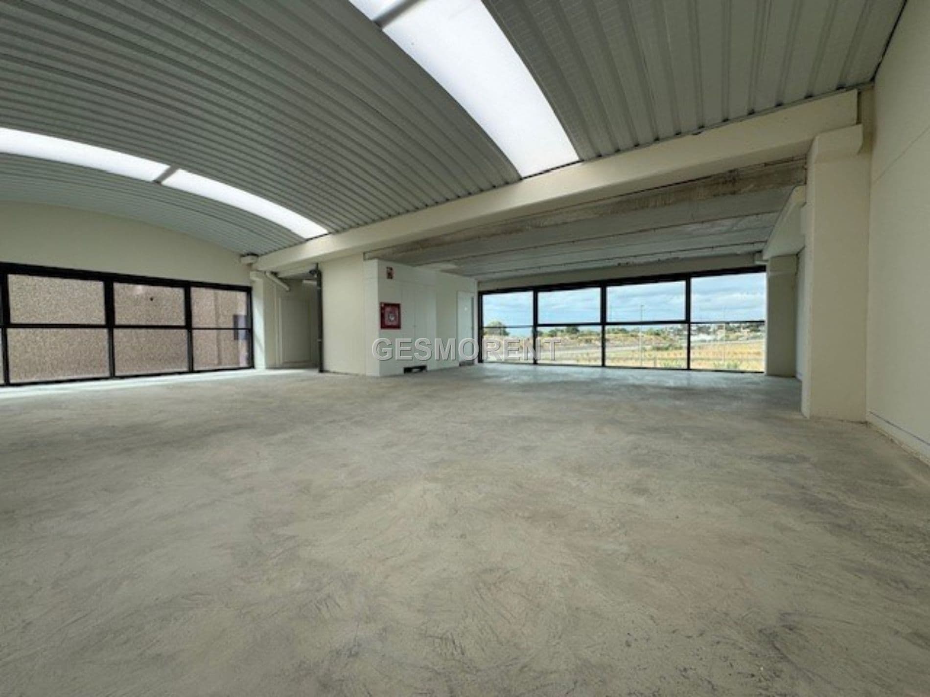 NAVE EN ALQUILER EN SITGES - Foto 4