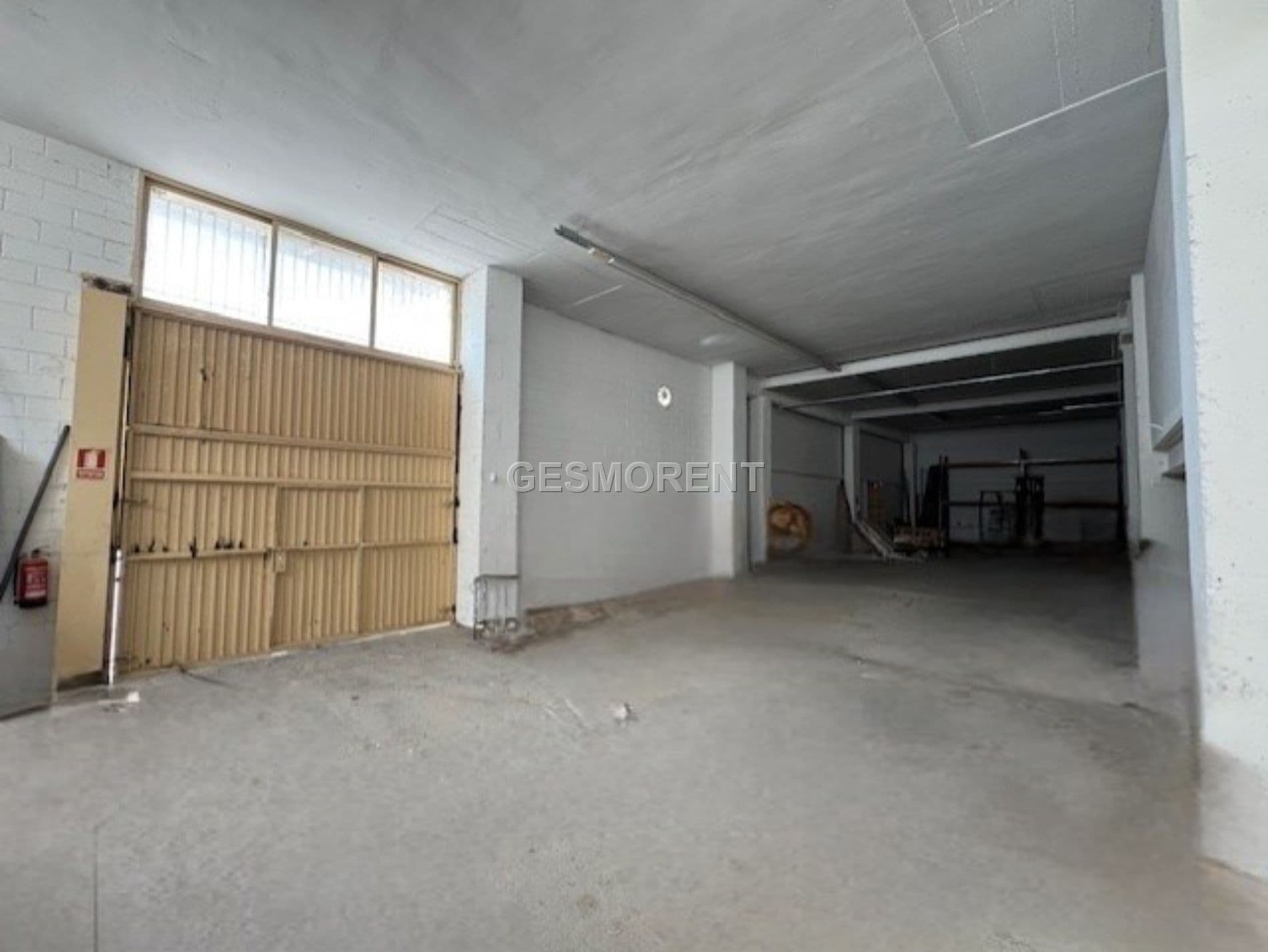 NAVE EN VENTA Y ALQUILER EN SANT JOAN DESPÍ - Foto 4