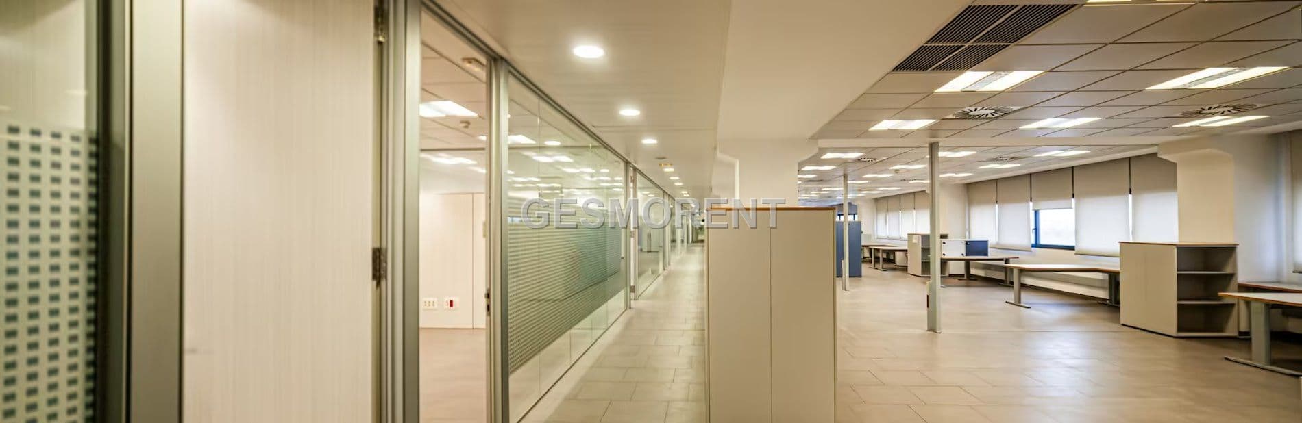 NAVE EN VENTA Y ALQUILER EN ZONA FRANCA DE BARCELONA - Foto 3