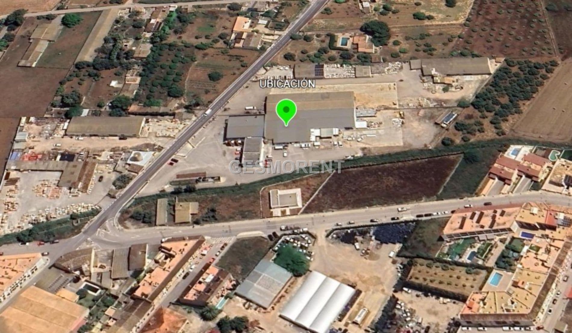 NAVE INDUSTRIAL CON EDIFICIO DE OFICINAS EN VENTA EN PORRERES - Foto 3