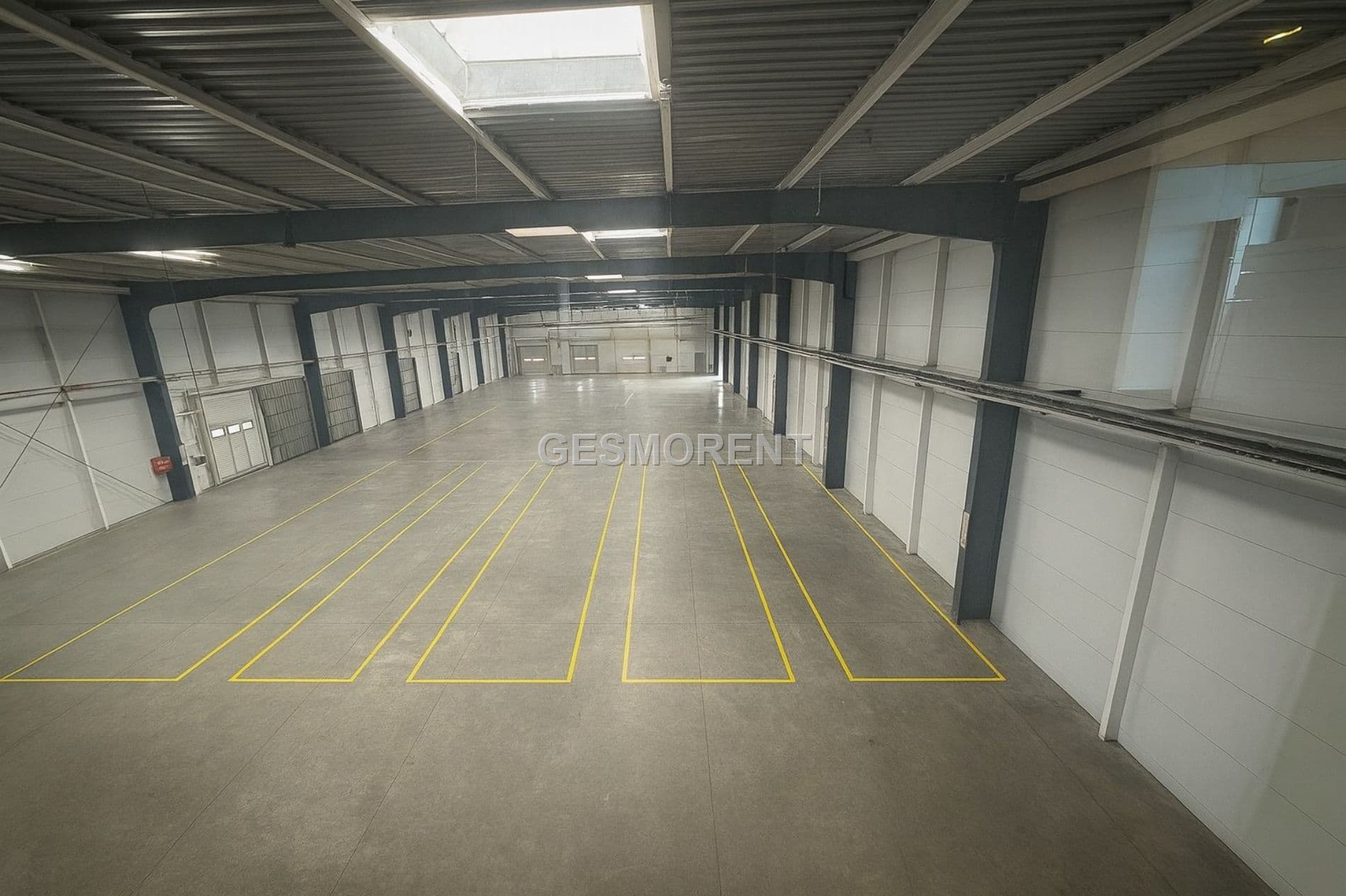 NAVE INDUSTRIAL EN VENTA EN EL POLIGONO TABAZA II, EN LOGREZANA - Foto 2