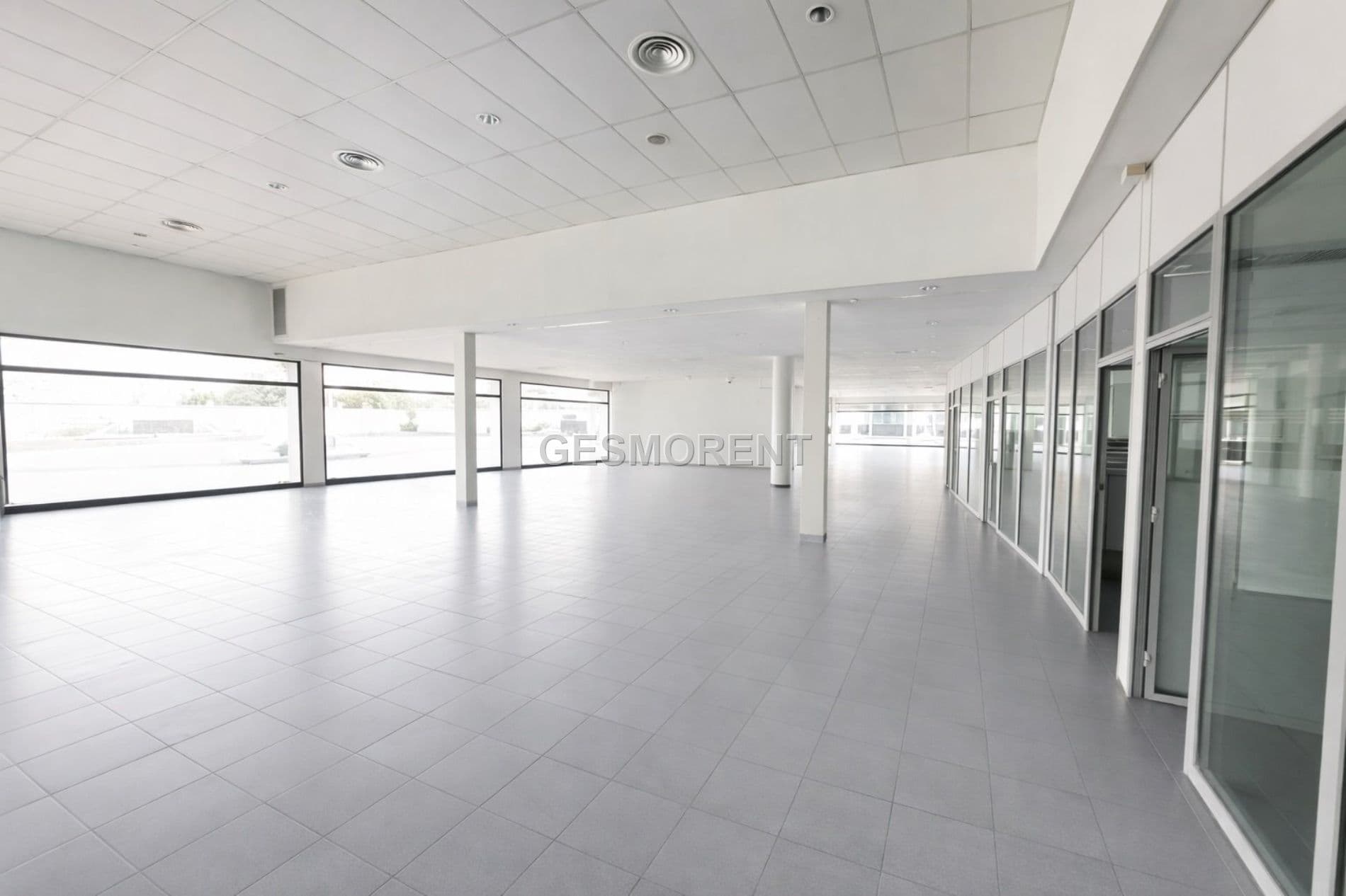 NAVE INDUSTRIAL/COMERCIAL EN ALQUILER EN SA POBLA - Foto 3