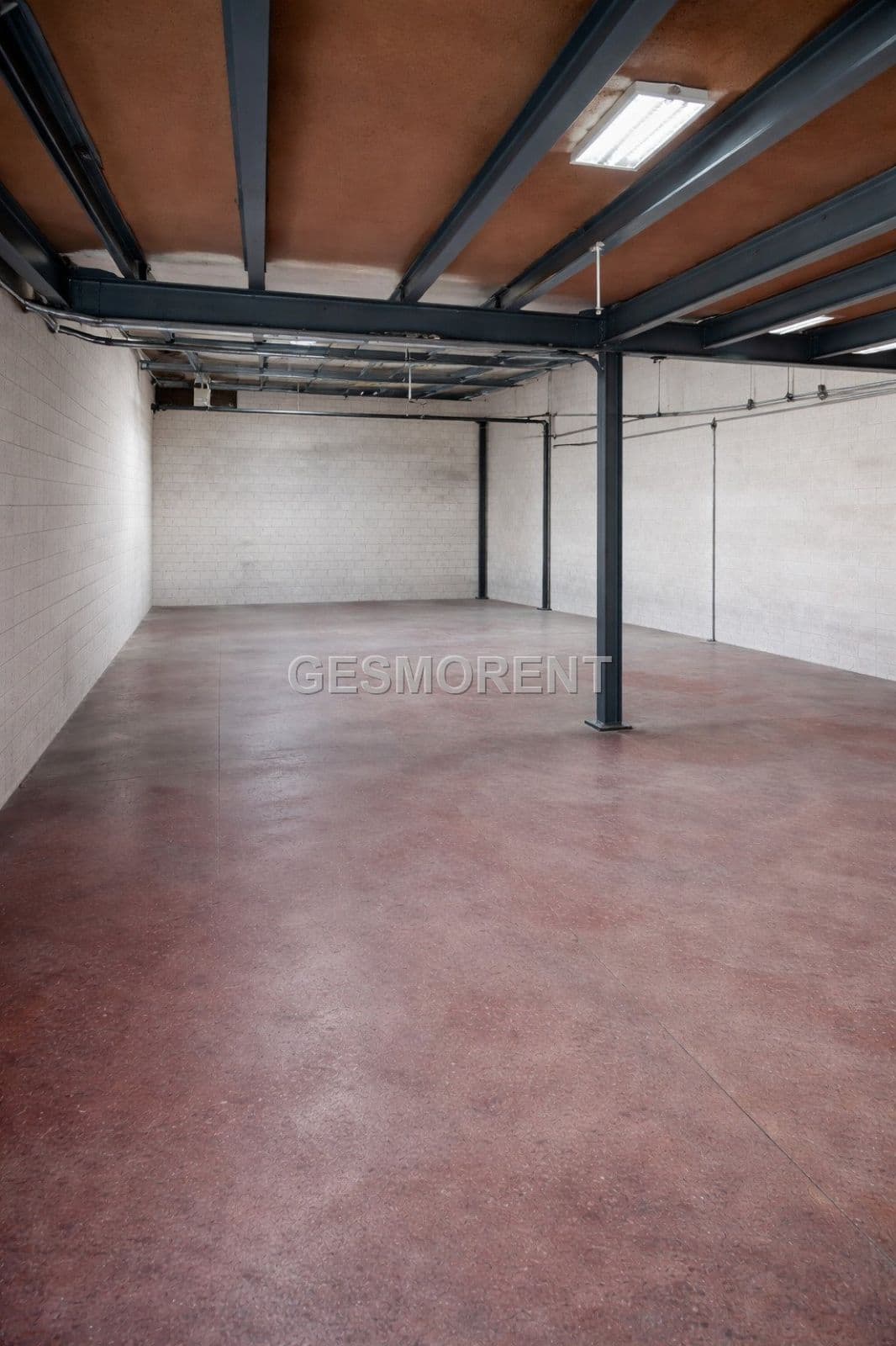 NAVE EN 1ª PLANTA EN VENTA EN MATARÓ - Foto 2