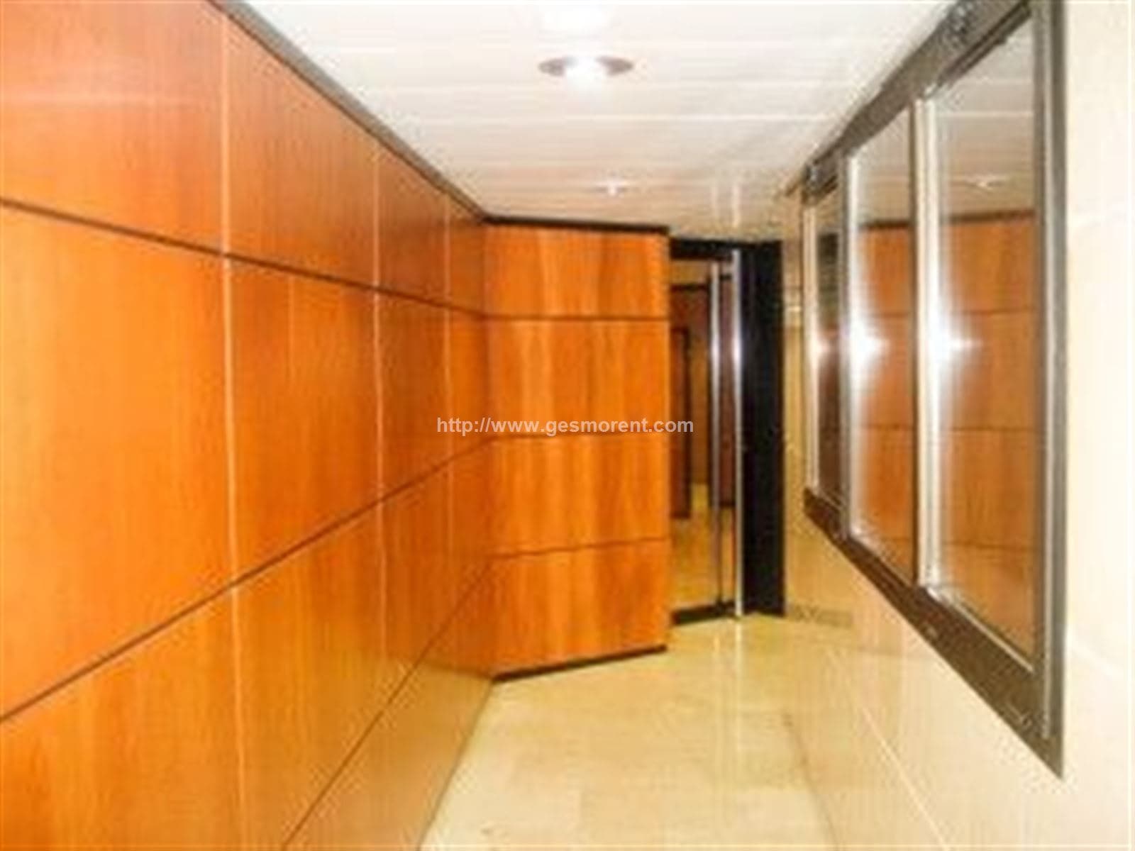 OFICINA EN ALQUILER EN AVENIDAS - Foto 5