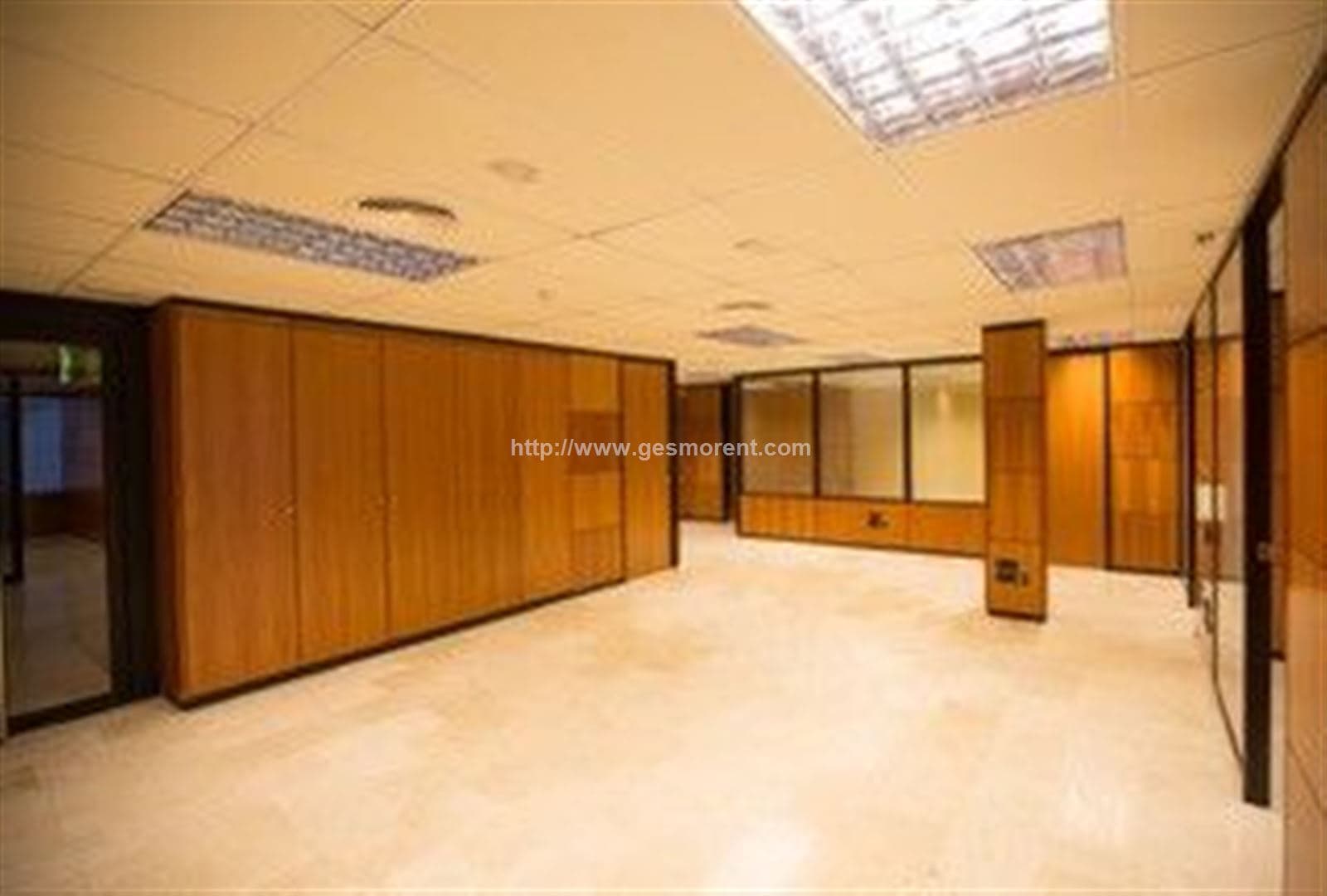 OFICINA EN ALQUILER EN AVENIDAS - Foto 2