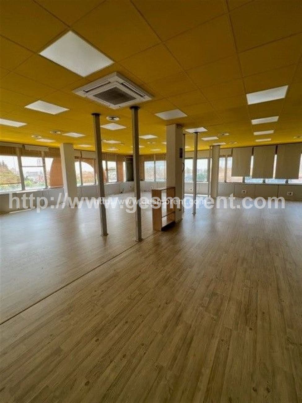 OFICINA EN ALQUILER EN POLIGONO SON CASTELLO - Foto 3