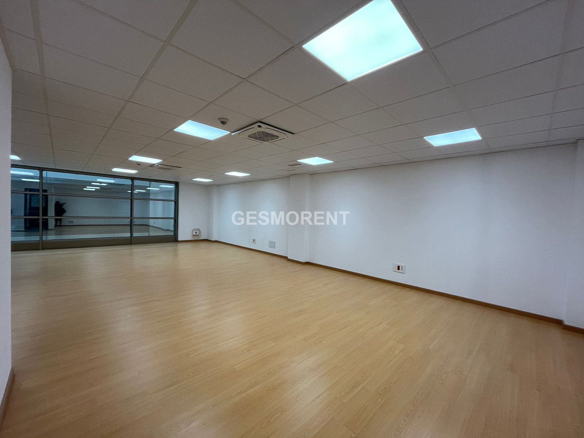 OFICINA EN ALQUILER EN EL POLÍGONO SON CASTELLÓ - Foto 2