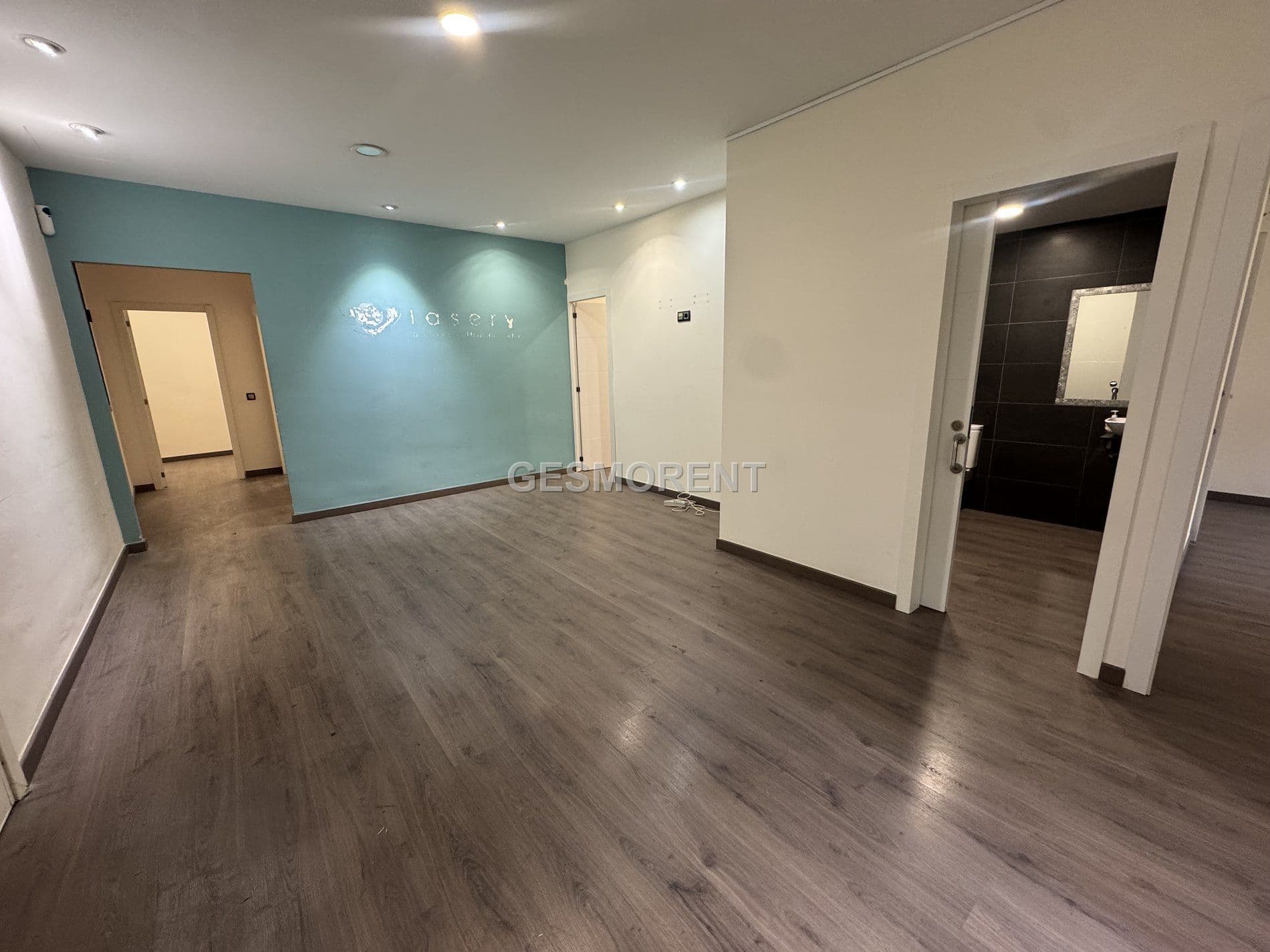 OFICINA EN ALQUILER EN PLENO CENTRO DE PALMA - Foto 2