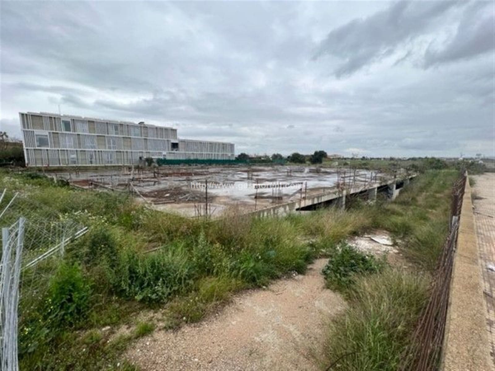 SOLAR EN VENTA/ALQUILER EN POLÍGONO SON MORRO - Foto 5