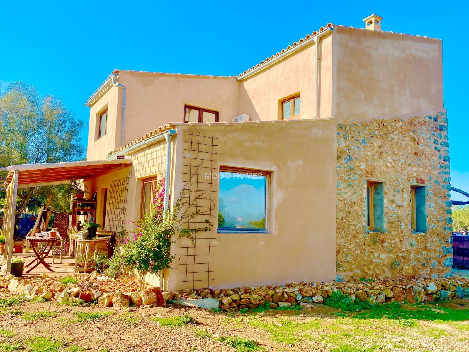 Finca casi terminada con terreno e impresionantes vistas a la montaña-Llubi - Foto 5