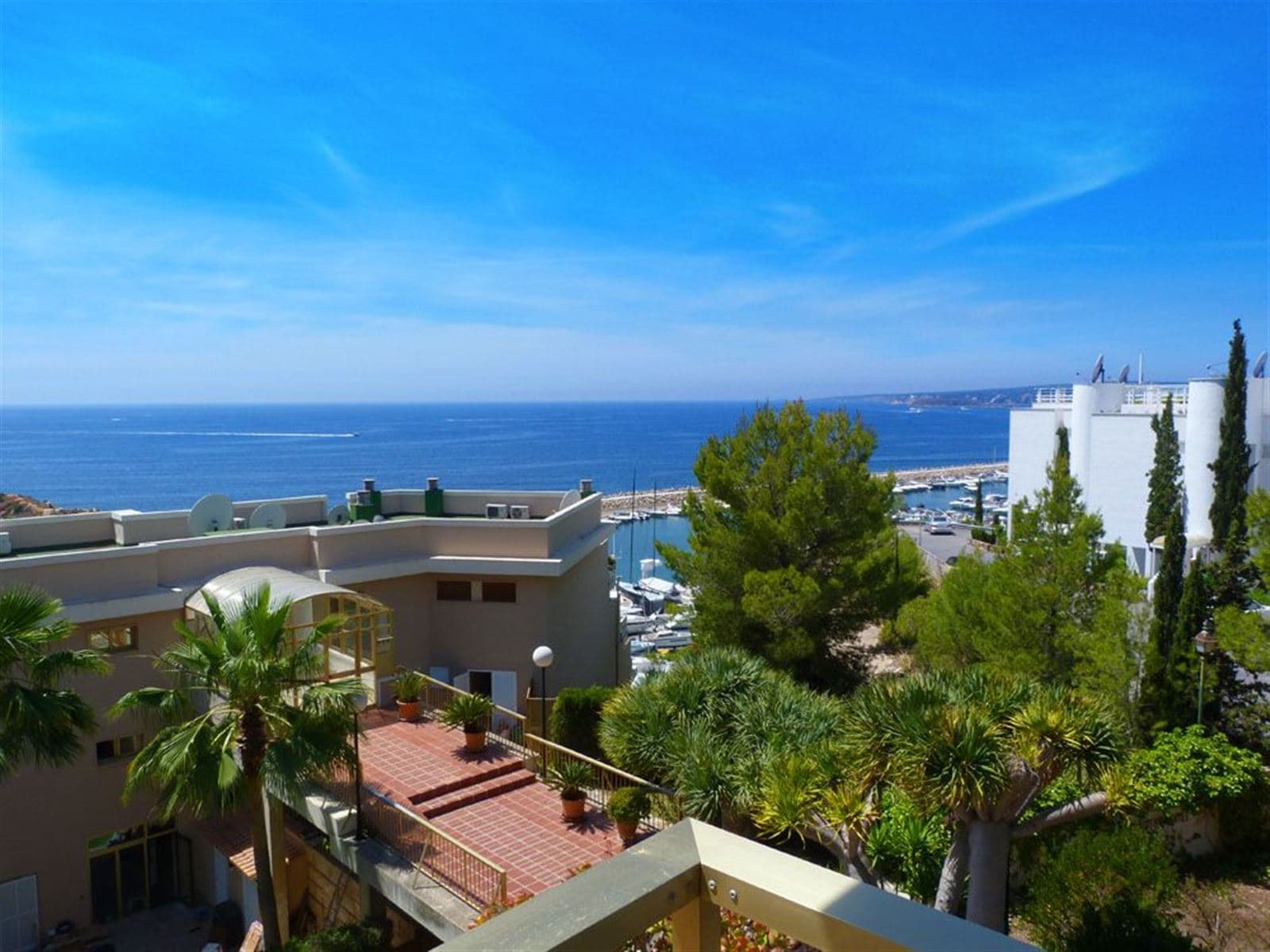 APARTAMENTO REFORMADO CON VISTAS MAR Y ACCESO A PUERTO PORTALS Y A LA PLAYA - Foto 4