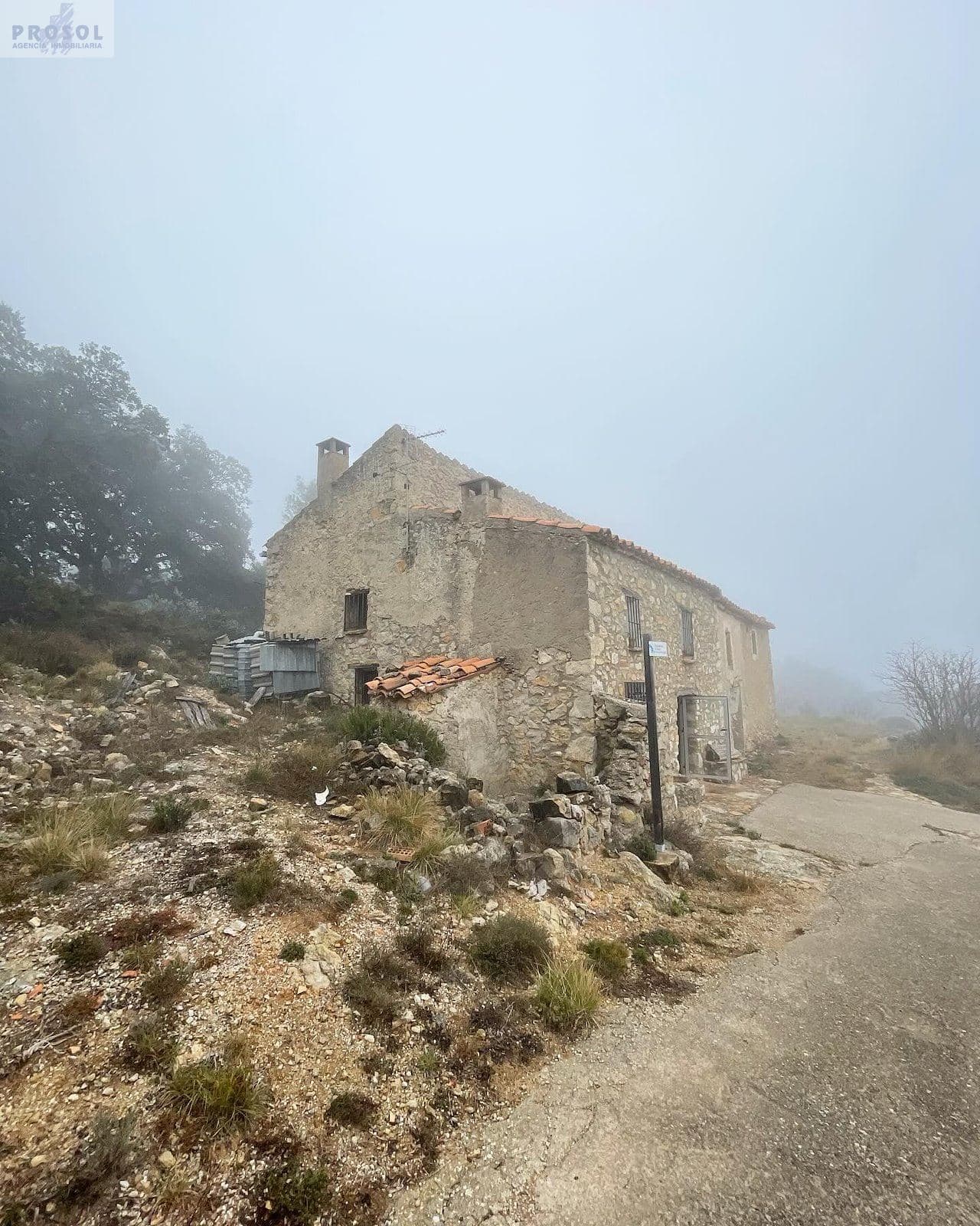 VENTA MASÍA EN LA LOCALIDAD DE BENAFIGOS - Foto 2