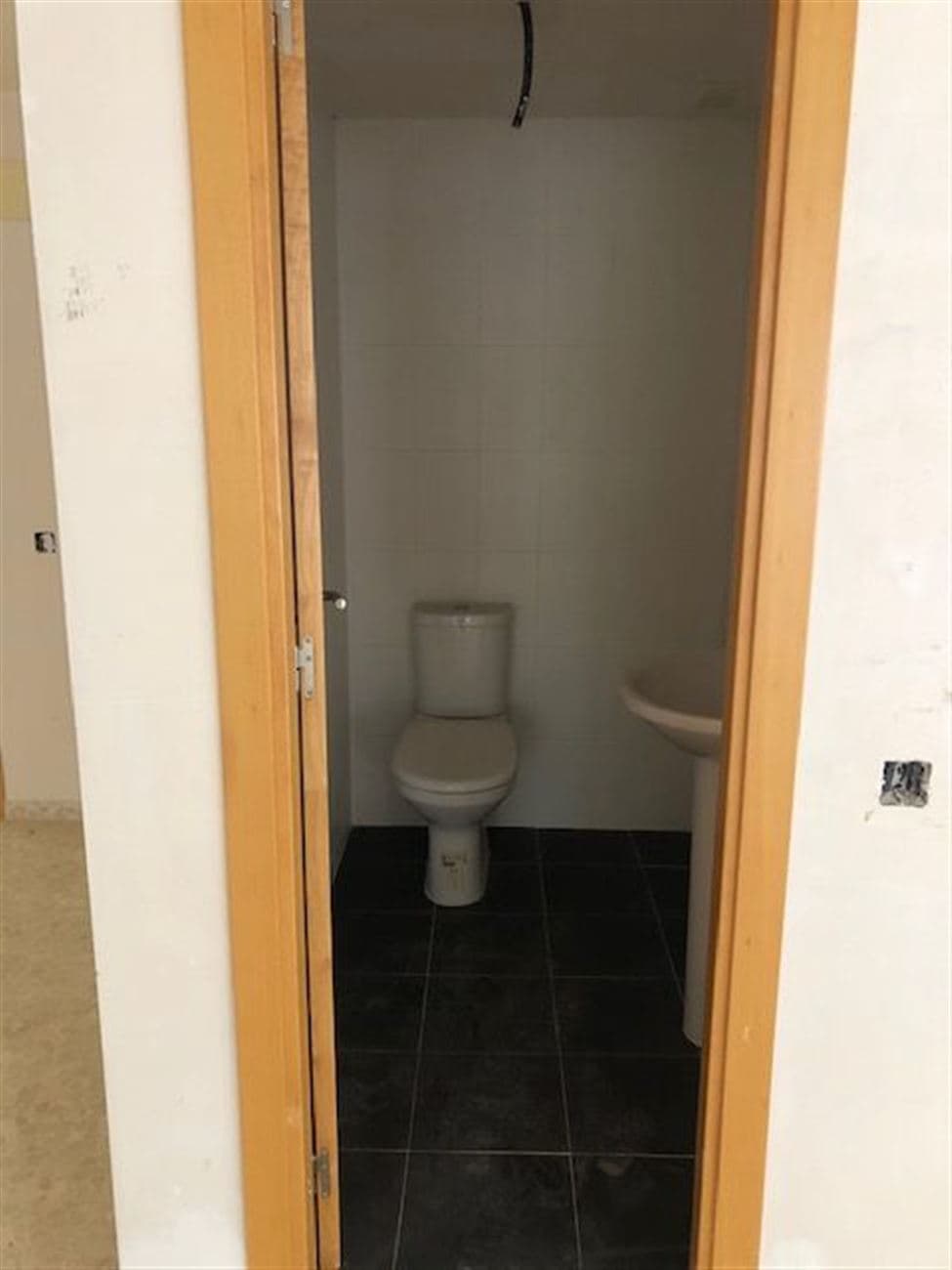 ALQUILER DE ENTRESUELO - Foto 5