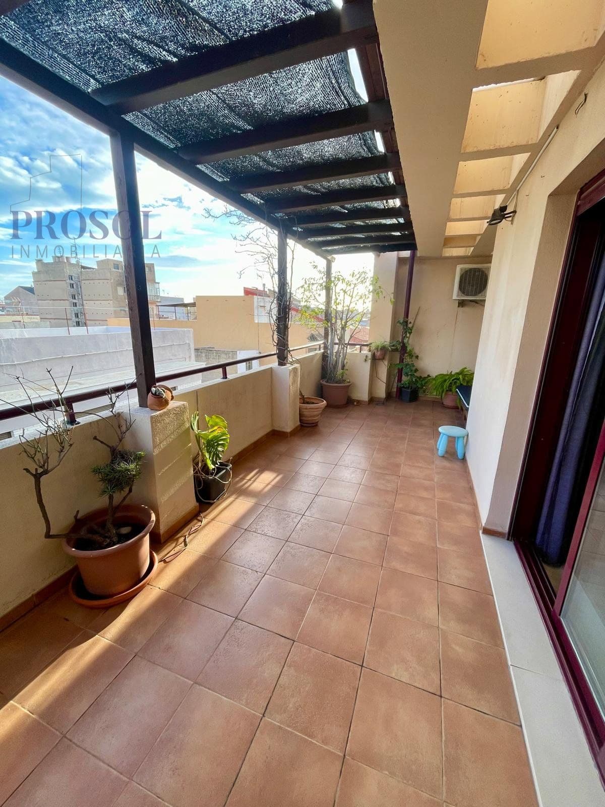 Dúplex en venta con varias terrazas y excelente orientación - Foto 2