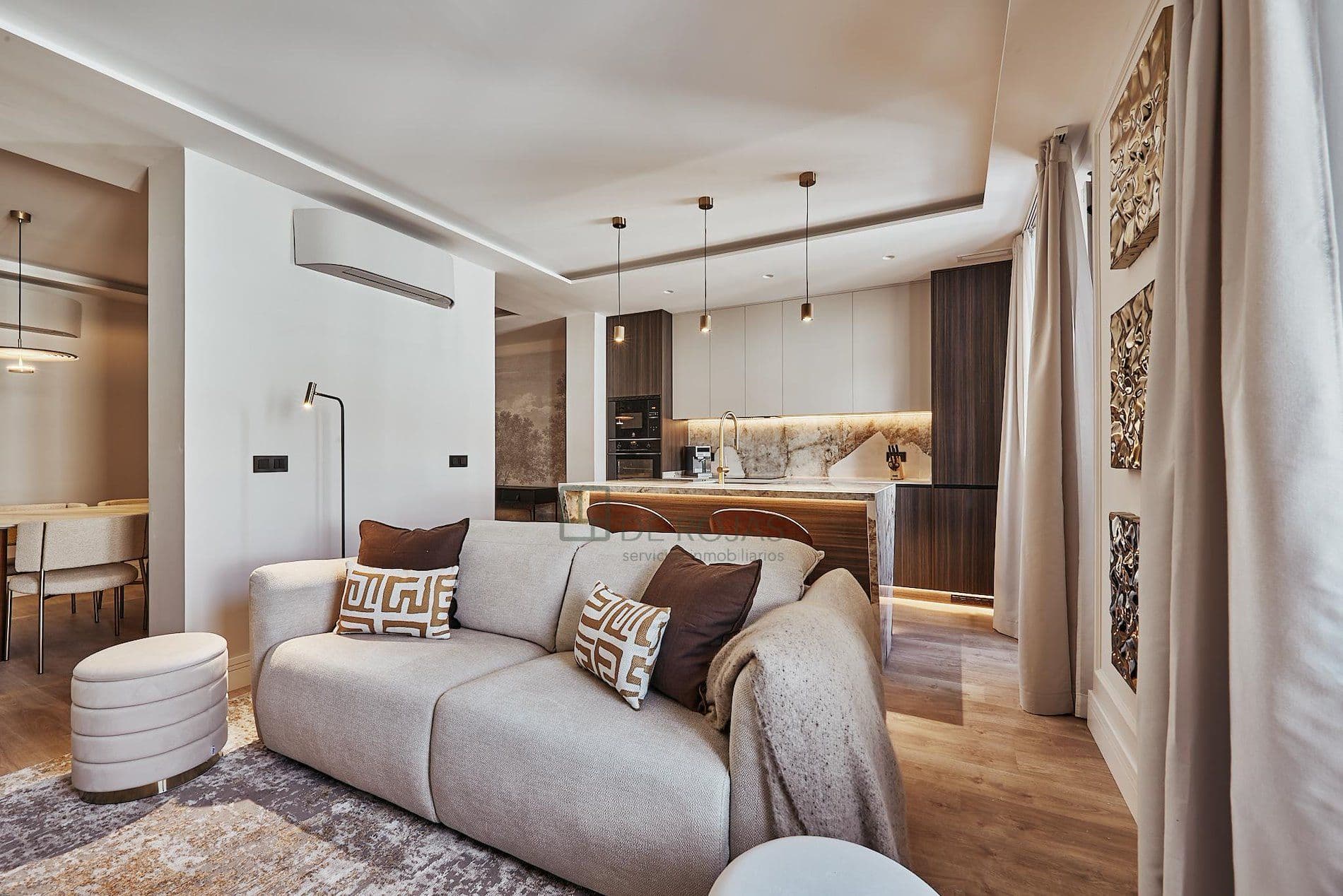 VIVIENDA EXTERIOR EN MALASAÑA - Foto 1