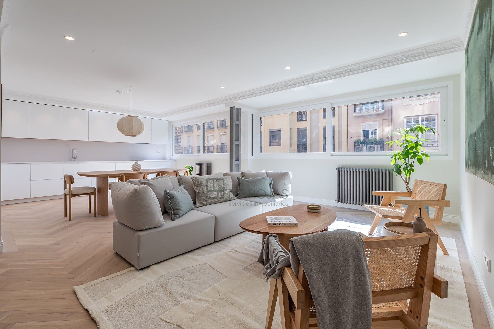 VIVIENDA EXTERIOR MUY LUMINOSA EN CHAMBERÌ - Foto 1