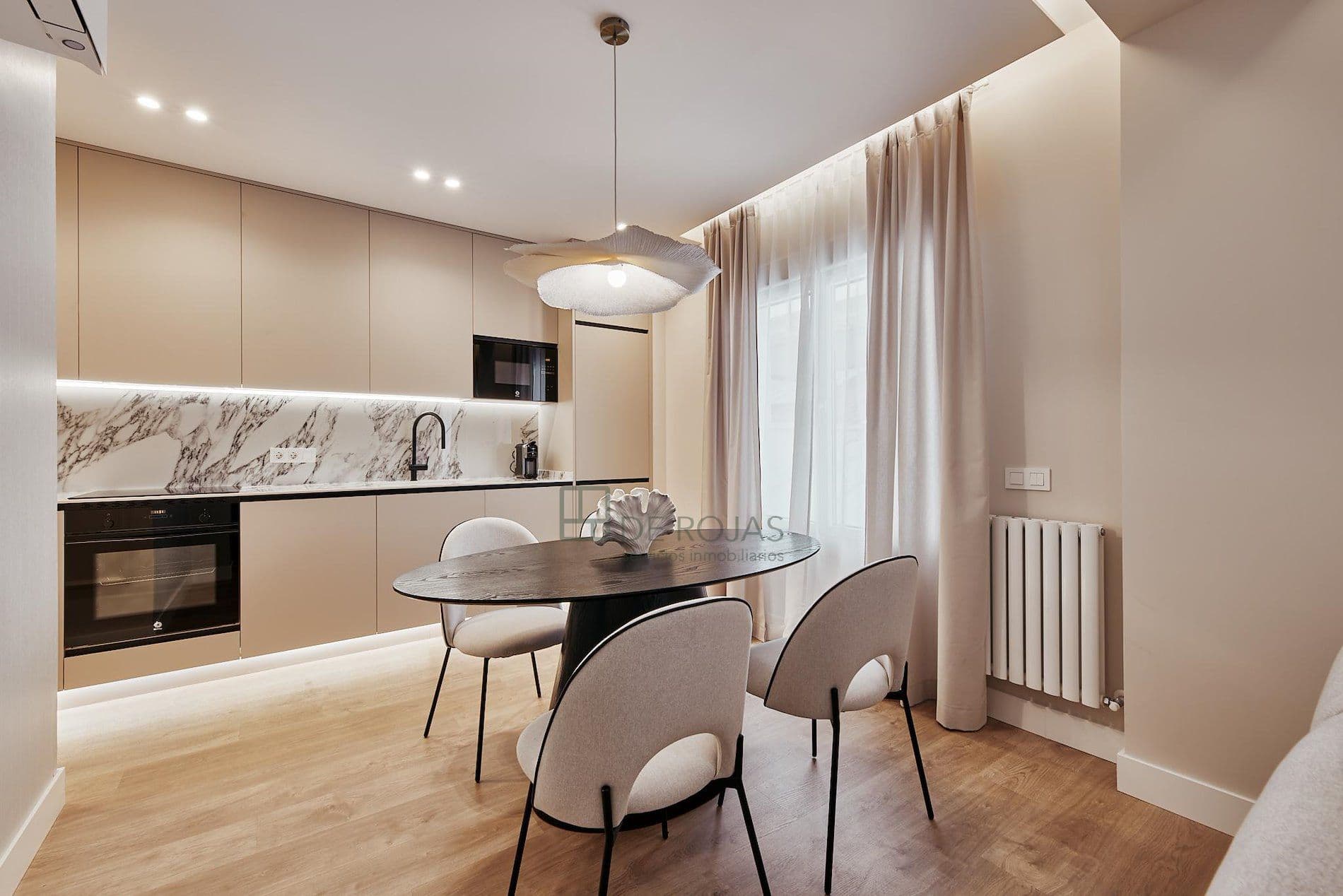 VIVIENDA A ESTRENAR EN CHAMBERÌ-GAZTAMBIDE - Foto 4