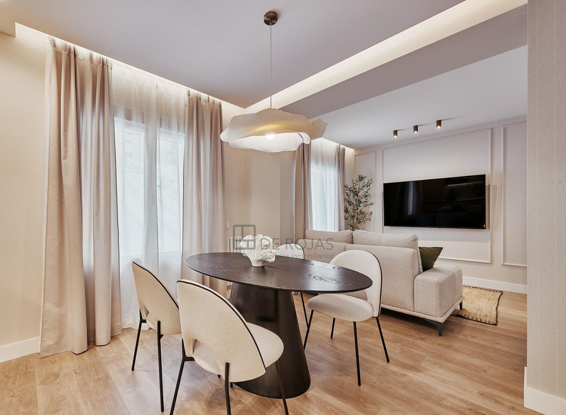 VIVIENDA A ESTRENAR EN CHAMBERÌ-GAZTAMBIDE - Foto 1