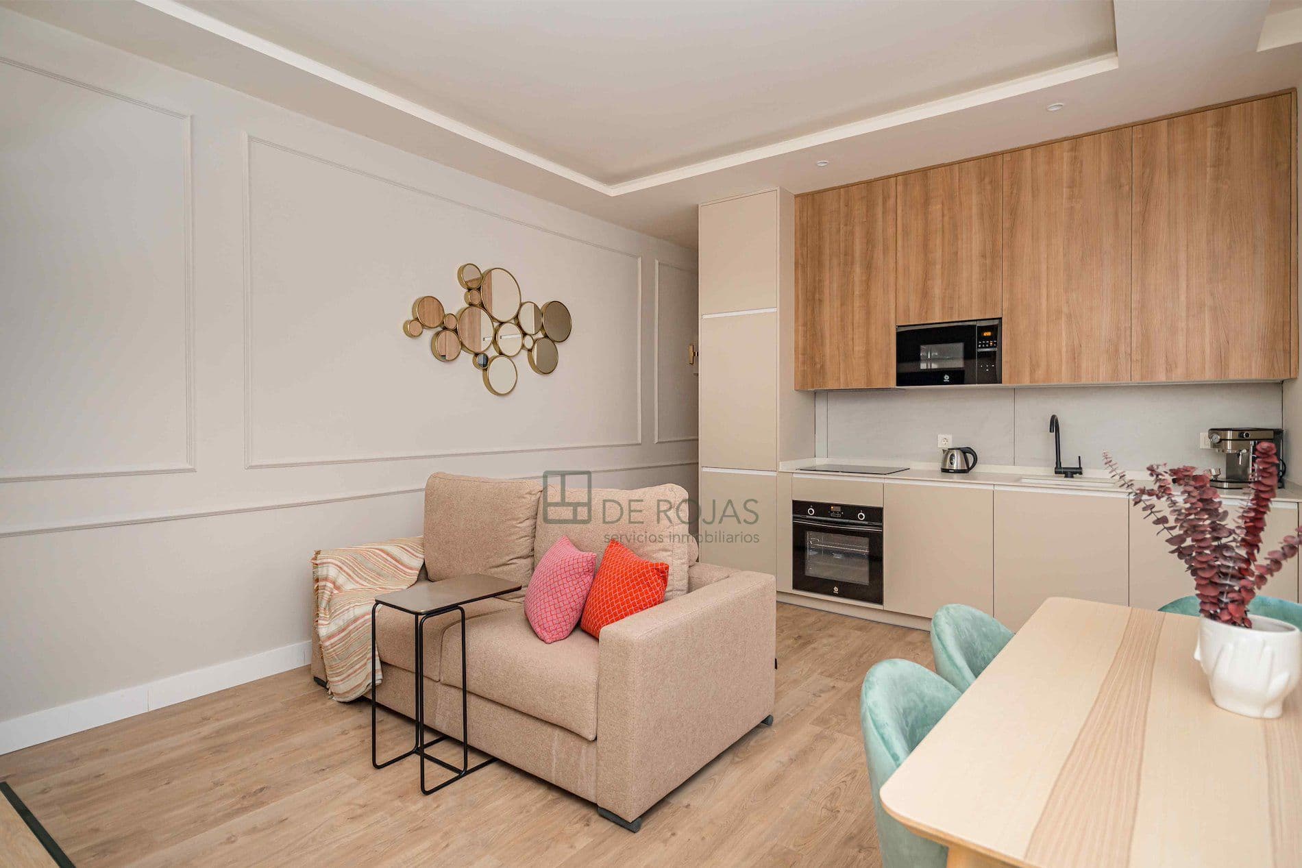 VIVIENDA A ESTRENAR EN CENTRO DE MADRID-LAS CORTES - Foto 2